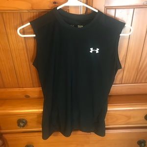 Under Armour shirt size small